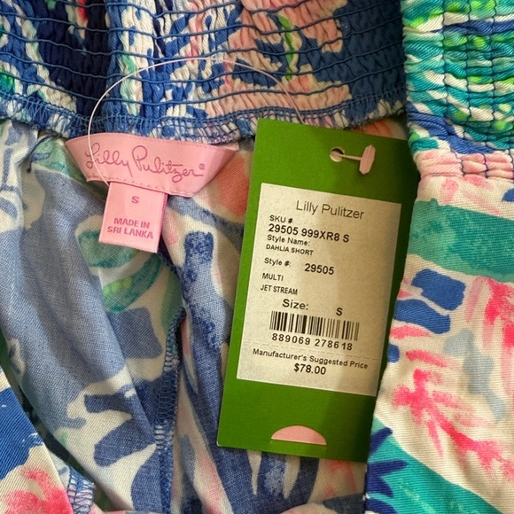 Lilly Putlizer Dahlia Colorful Floral Print Shorts Size Small - Picture 3 of 6